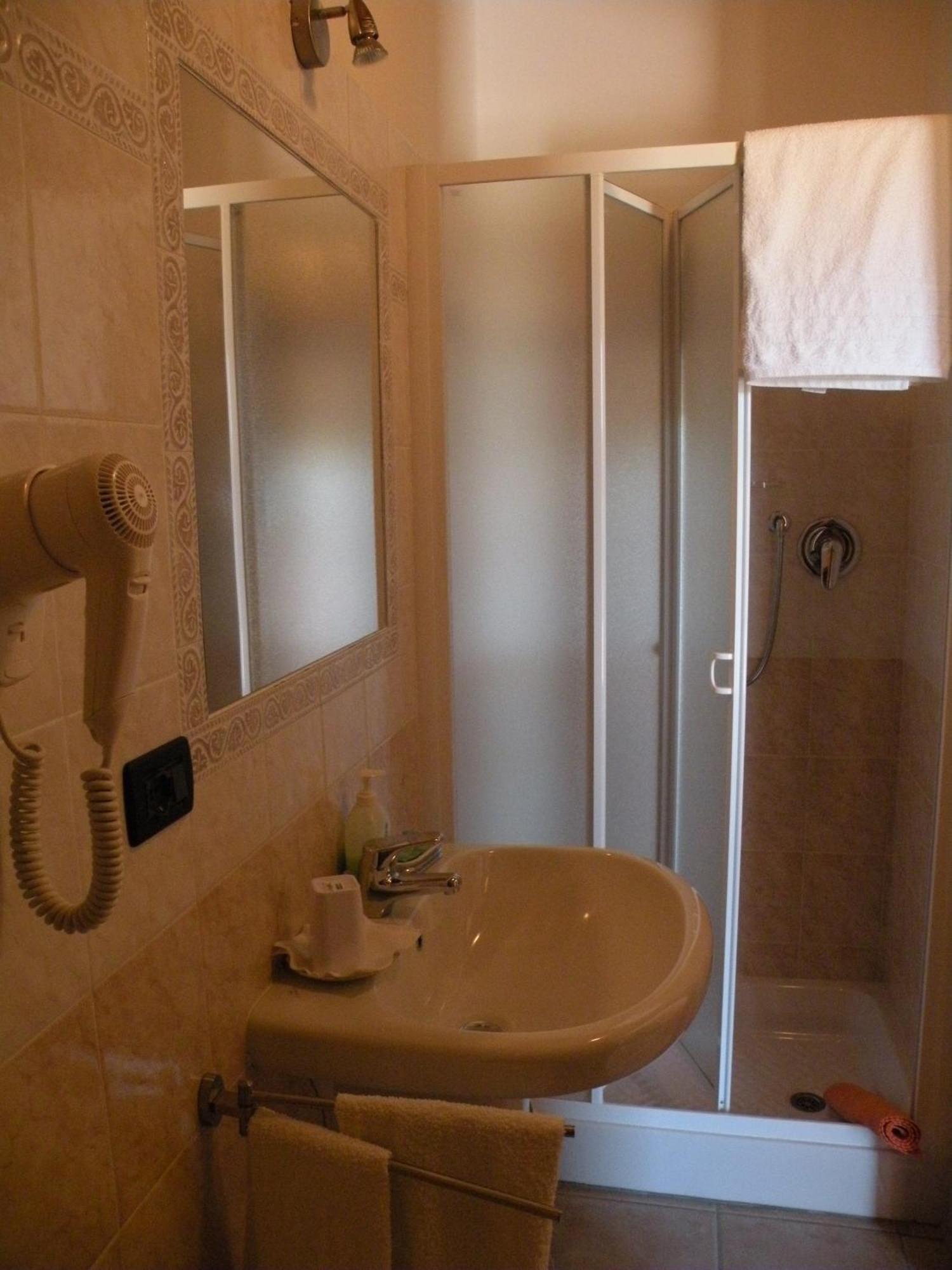 Rivalta Bormida B&B Da Levi Piana Del Sole חדר תמונה